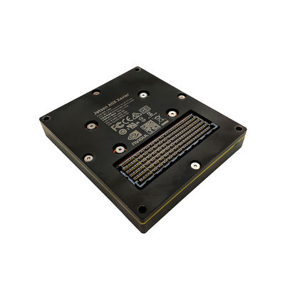 NVIDIA Jetson AGX Xavier 32GB Embedded AI Chip Edge Computing Development Board 900-82888-0040-000 También se ha desarrollado una nueva versión de la NVIDIA Jetson